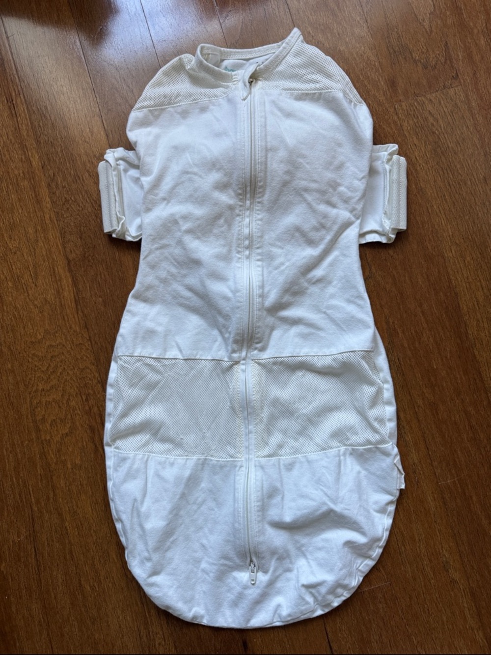 Snoo white Baby Swaddle Sleep Sack with Front Zipper